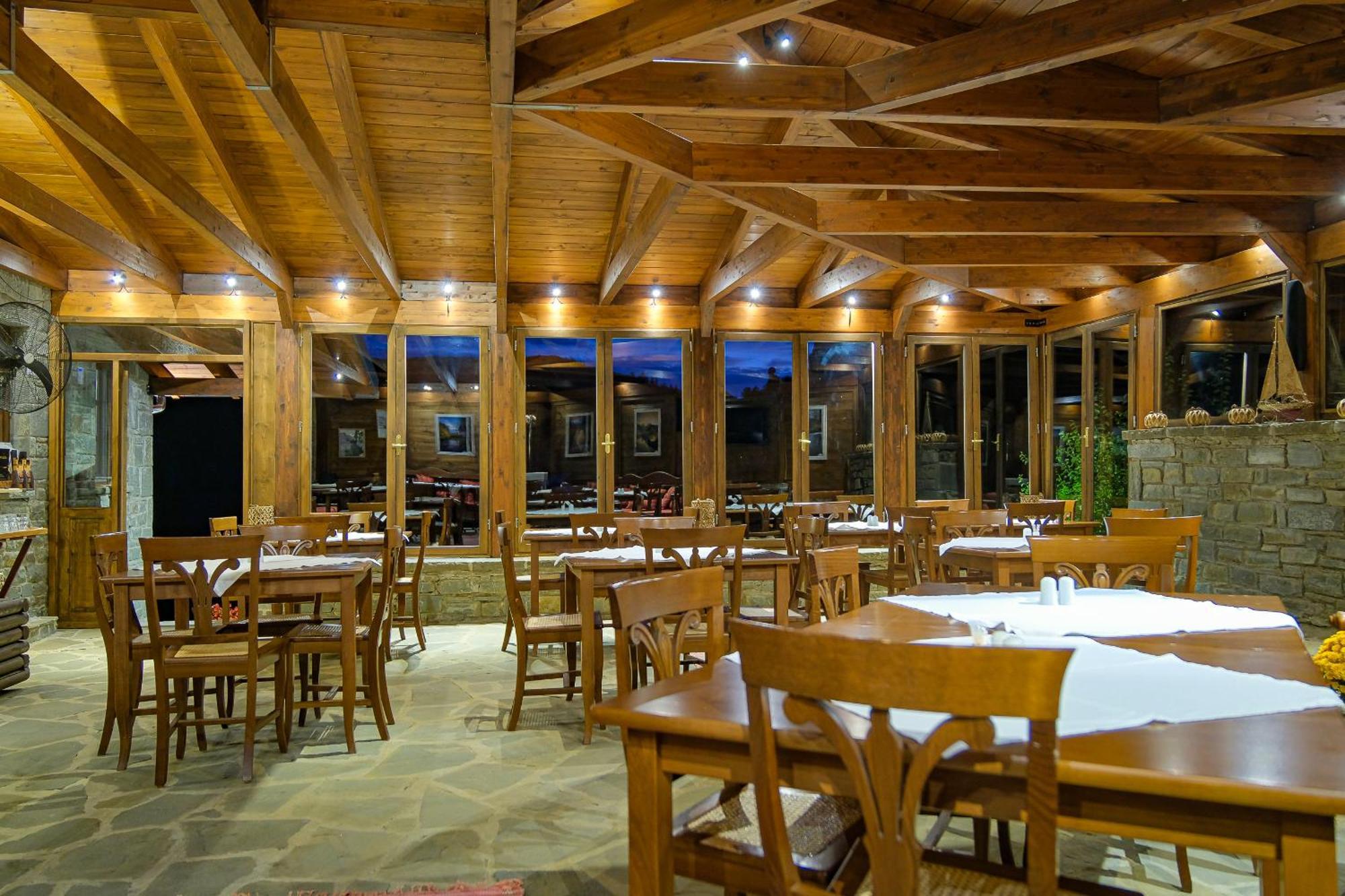 Kipi Mountain Resort Exterior photo