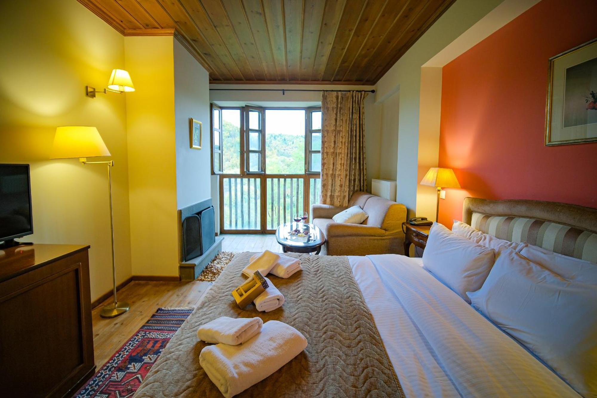 Kipi Mountain Resort Exterior photo